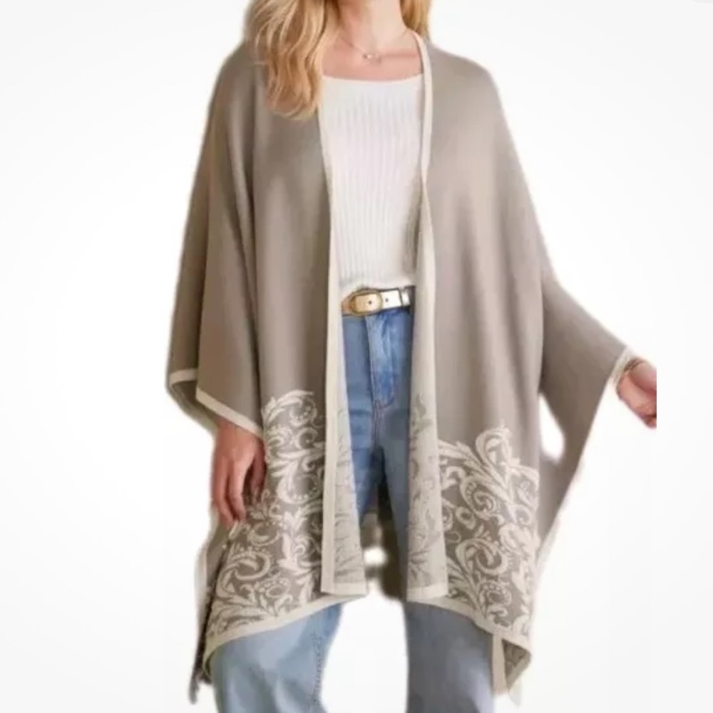 Soft Surroundings Tapiz Brilliant Neutral Scroll One Size Wrap